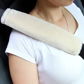 MD-1157877 AMOOCA Fur Seatbelt Cover Car Airplane Seat Suv