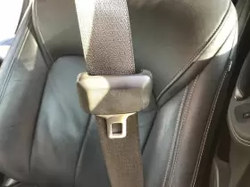210-00443 BUICK Seat Belt Front Left Driver Retractor Regal