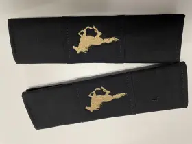 SBC-CO26-HOR13 DESIGNCOVERS Seat Belt Covers Running Horse
