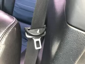 210-01888 FORD Seat Belt Front Driver Retractor Mustang