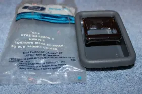 6122600 FORD Nos Rh Lh Inside Door Handle Light Mercury