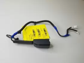 210-10182 INFINITI Seat Belt Front Passenger Buckle