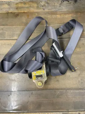 EVB104900LNF LAND ROVER Freelander Front Seat Belt Rh