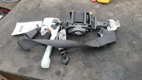 210-11039 NISSAN Seat Belt Front Driver Retractor Sentra