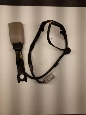 210-51931 TOYOTA Seat Belt Front Driver Buckle Sienna