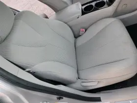 732100T012B1 TOYOTA Venza Right Front Seat Belt