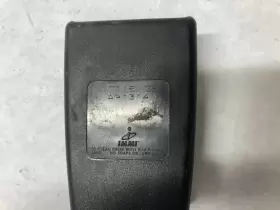 A91314 VOLVO Vnl Seat Belt Latch Female End #3
