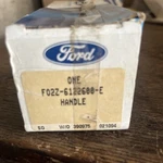 Nos Ford Oem F02z-6122600-e Handle W/electric Locks. Fixed Price $27.00.